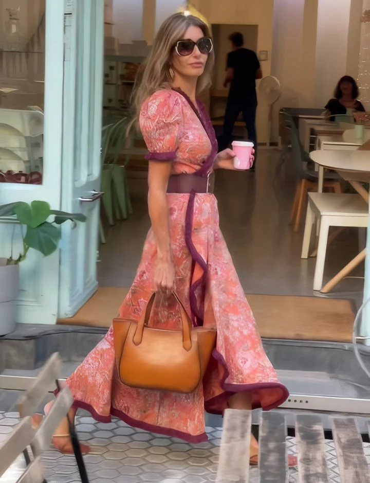 Fianna | Elegantes Rosé-Maxikleid mit Ärmeln