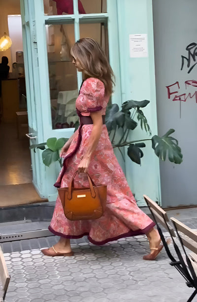 Fianna | Elegantes Rosé-Maxikleid mit Ärmeln
