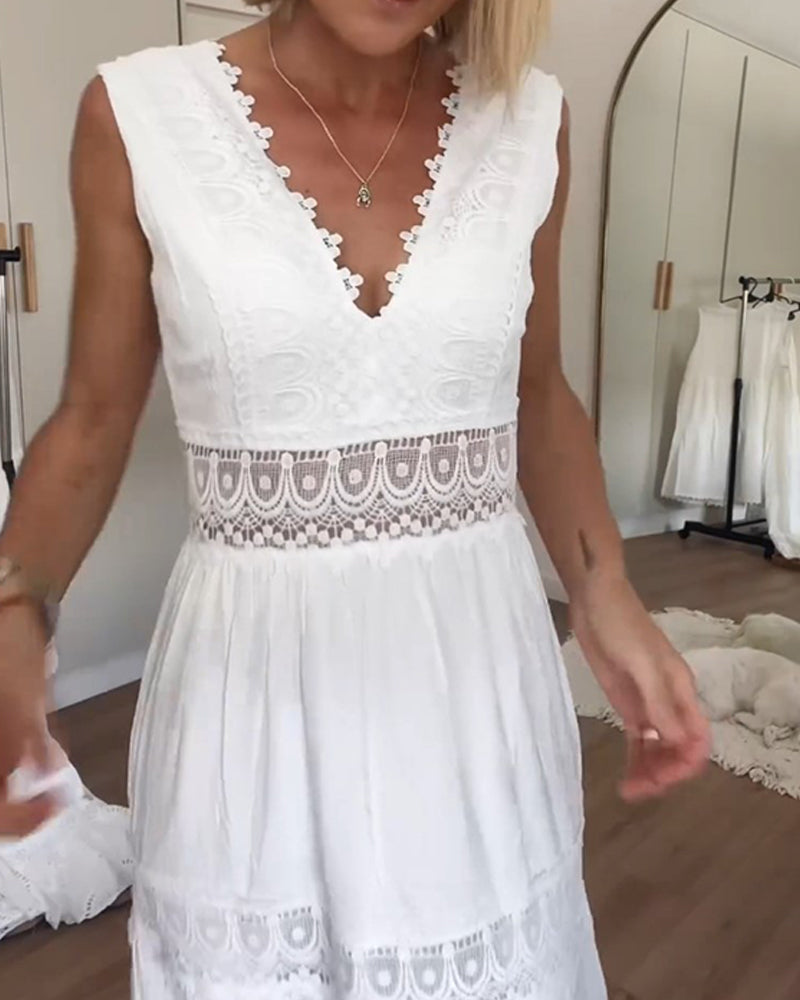 Ismène | Elegantes Spitzenkleid mit V-Ausschnitt