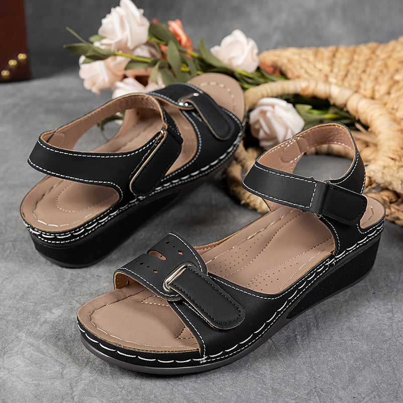 Alwine | Orthopädische Damensandalen