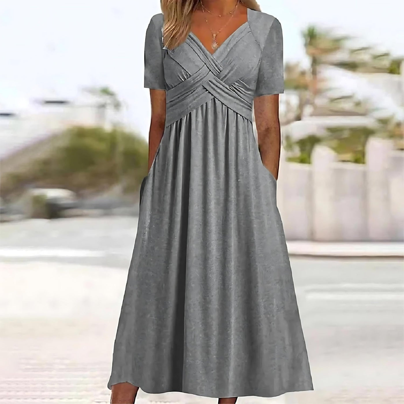 Zahira | Elegantes Midikleid mit Bauchkaschierung