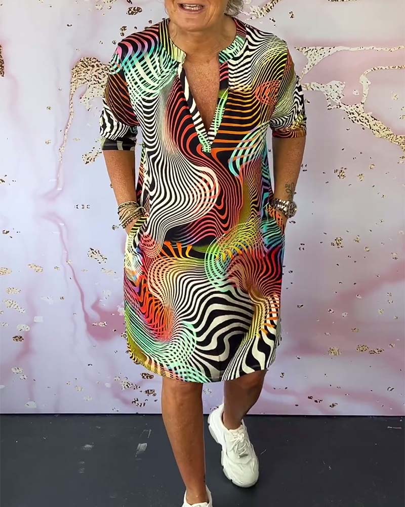 Ingeborg | Buntes Kleid mit V-Ausschnitt