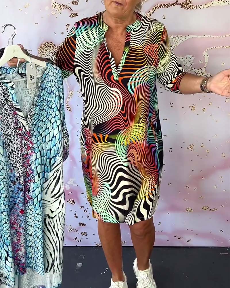 Ingeborg | Buntes Kleid mit V-Ausschnitt