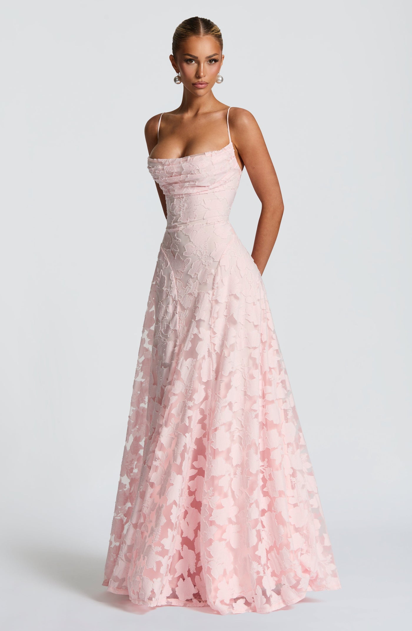 Amirelle | Spitzenkorsett-Maxikleid