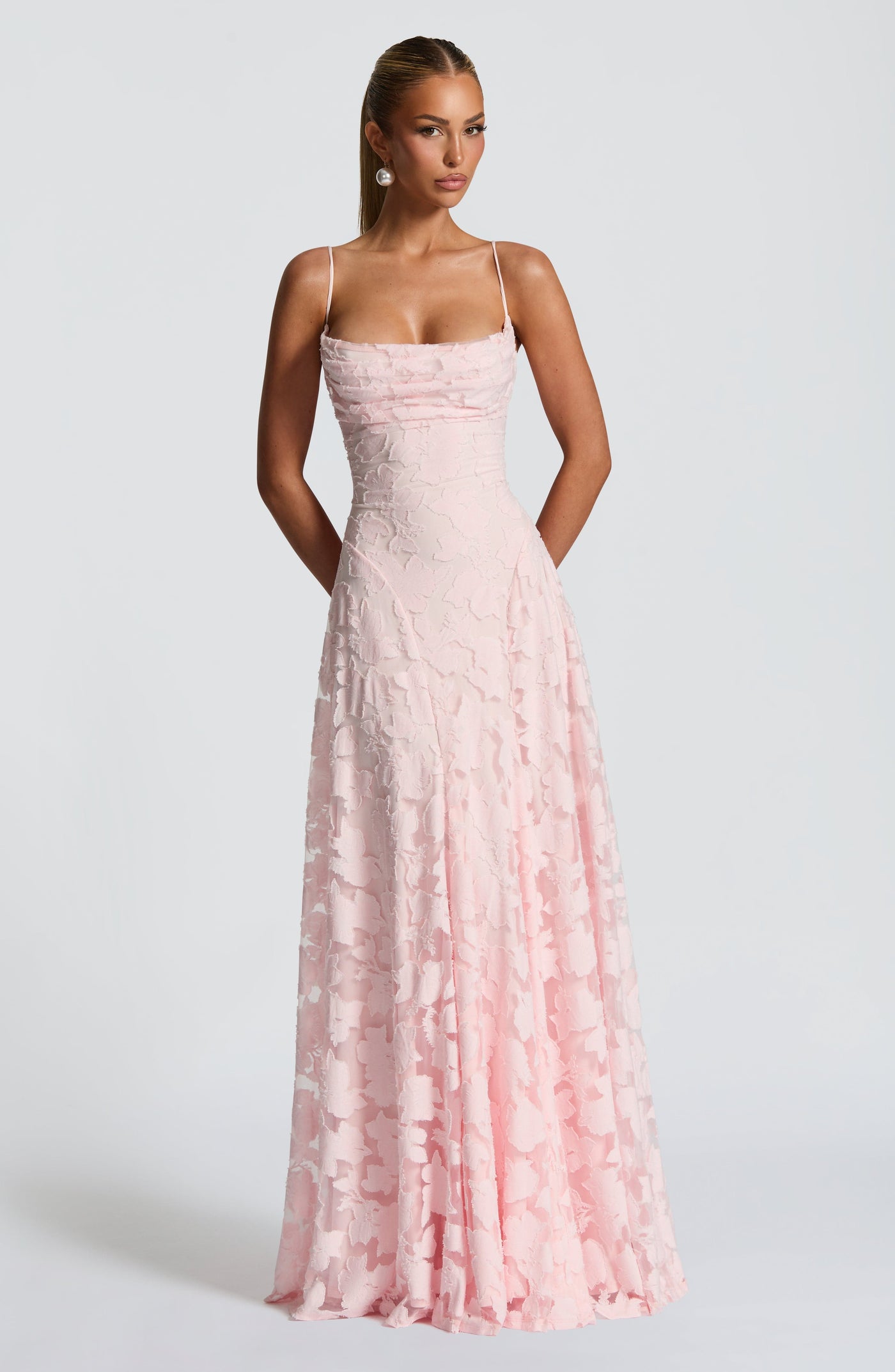 Amirelle | Spitzenkorsett-Maxikleid