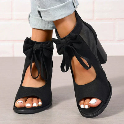 Siglinde | Orthopädische Pumps mit Schleifendetail
