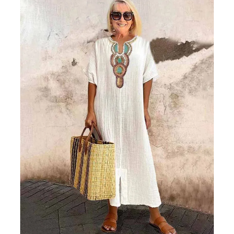 Melurina | Besticktes Kleid mit Schlitz