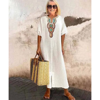 Melurina | Besticktes Kleid mit Schlitz